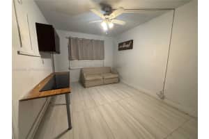 250 SE Park St #3, Dania Beach, FL 33004, - MLS#A12003890