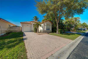 2924 NW 99th Pl, Doral, FL 33172, - MLS#A12003909