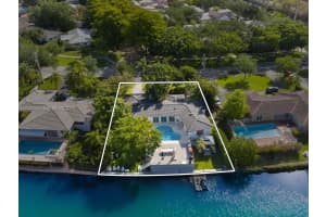 5000 Riviera Dr Coral Gables, FL 33146 - MLS#A12003926