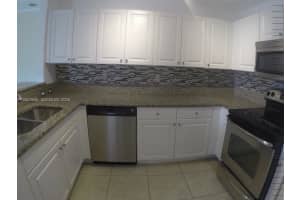 11401 Nw 89th St 105, Doral