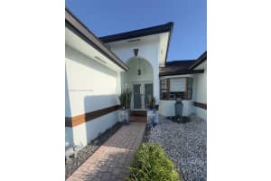 14802 Sw 176th Ter Miami, FL 33187 - MLS#A12003948