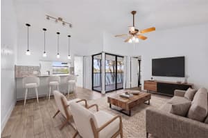 889 Hamilton Drive 889d, Homestead, Fl 33034, Homestead