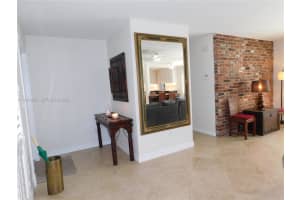 108 NE 30th St, Wilton Manors, FL 33334, - MLS#A12003958