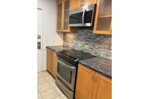 1407 NE 56th St APT 301, Fort Lauderdale, FL 33334, - MLS#A12003962