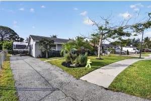 219 E Whitney Dr, Jupiter, FL 33458, - MLS#A12003964