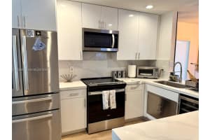 6420 NW 109th Ave, Doral, FL 33178, - MLS#A12003972