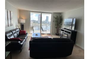 427 Golden Isles Dr APT 14E, Hallandale Beach, FL 33009, - MLS#A12003977