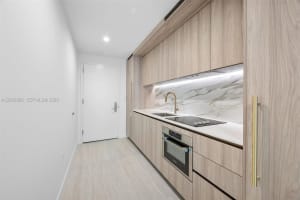 77 SE 5th St #3005, Miami, FL 33131, - MLS#A12003986