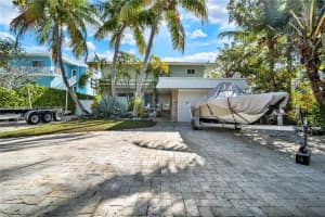 69 Shoreland Dr, Key Largo, FL 33037, - MLS#A12003993
