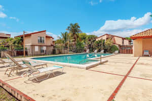740 NW 105th Pl A6, Miami, FL 33172, - MLS#A12004000