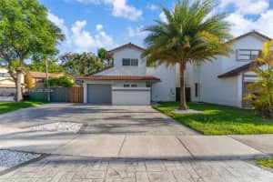 15134 Sw 94th Ter, Miami