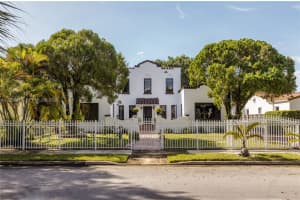 2152 SW 10th St, Miami, FL 33135, - MLS#A12004009