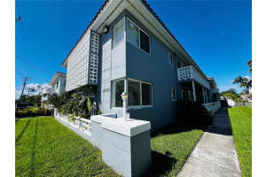 2045 Calais Dr #3, Miami Beach, FL 33141, - MLS#A12004010