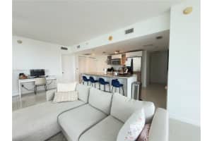 185 SW 7th St APT 2711, Miami, FL 33130, - MLS#A12004011