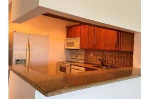 2600 NE 135th St #4j-A, North Miami, FL 33181, - MLS#A12004061