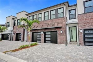 8344 NW 7th Pl #8344, Plantation, FL 33324, - MLS#A12004065