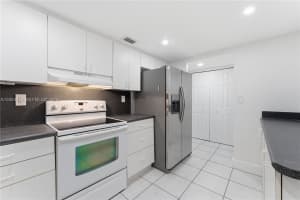 10852 N Kendall Dr #312, Miami, FL 33176, - MLS#A12004090
