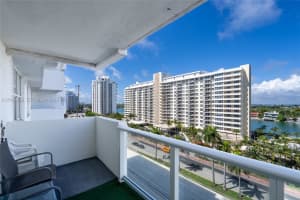 5601 Collins Ave APT 919, Miami Beach, FL 33140, - MLS#A12004099