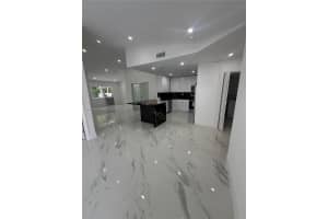 8981 Sw 5th Ln, Miami