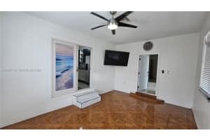 117 NW 11th Ave #0, Dania Beach, FL 33004, - MLS#A12004118