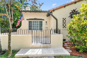 2413 N Greenway Dr, Coral Gables, FL 33134, - MLS#A12004128
