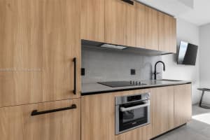 121 NE 5th St #3313, Miami, FL 33132, - MLS#A12004132