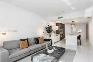 851 NE 1st Ave #4405, Miami, FL 33130, - MLS#A12004144