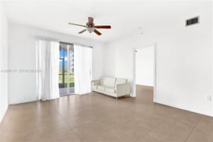 10730 NW 66th St APT 113, Doral, FL 33178, - MLS#A12004147