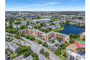 8775 Park Blvd APT 406, Miami, FL 33172, - MLS#A12004148