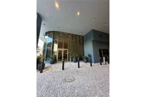 121 NE 5th St #2712, Miami, FL 33132, - MLS#A12004159