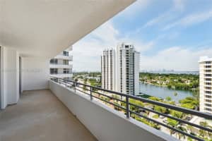 5555 Collins Ave APT 15V, Miami Beach, FL 33140, - MLS#A12004174