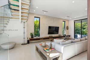 4354 Alton Rd Miami Beach, FL 33140 - MLS#A12004182