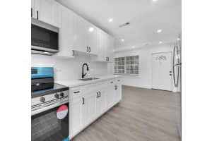 3050 NE 13th Ave, Pompano Beach, FL 33064, - MLS#A12004188