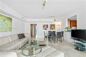 19400 Turnberry Way APT 1731, Aventura, FL 33180, - MLS#A12004190