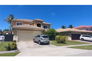 9031 Sw 208th Ter, Cutler Bay
