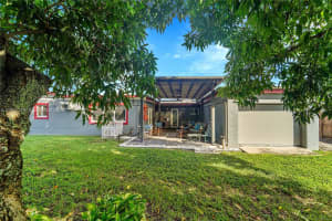 8370 NW 185th St, Hialeah, FL 33015, - MLS#A12004219