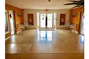 16851 NE 35th Ave APT 27, North Miami Beach, FL 33160, - MLS#A12004232
