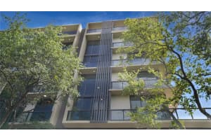 3034 Oak Ave, Miami, FL 33133, - MLS#A12004242