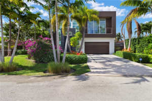 2217 NE 17th Terrace, Wilton Manors, FL 33305, - MLS#A12004285