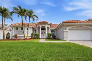 16557 NW 15th St, Pembroke Pines, FL 33028, - MLS#A12004302