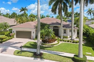 2556 Eagle Run Ln, Weston