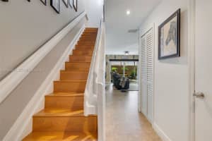 8055 NW 8th St APT 5, Miami, FL 33126, - MLS#A12004317