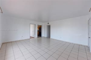 1255 Marseille Dr #25, Miami Beach, FL 33141, - MLS#A12004321