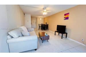 6500 Cypress Rd APT 402, Plantation, FL 33317, - MLS#A12004328