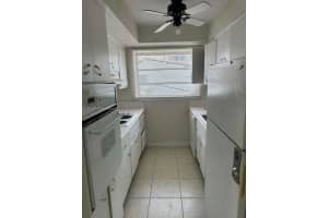 11925 NE 19th Dr APT 8, North Miami, FL 33181, - MLS#A12004338