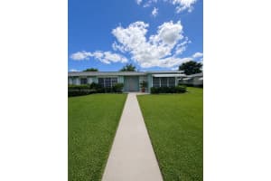 200 High Point Ct E D, Delray Beach