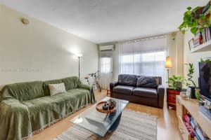 1300 Lincoln Rd B402, Miami Beach, FL 33139, - MLS#A12004357