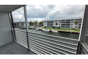 3600 NE 170th St APT 302, North Miami Beach, FL 33160, - MLS#A12004366
