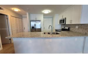 3600 NE 170th St APT 302, North Miami Beach, FL 33160, - MLS#A12004366
