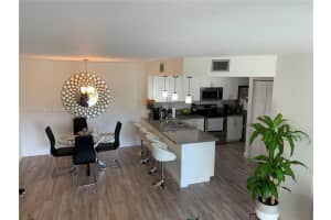 8660 Sw 212th St 305, Cutler Bay